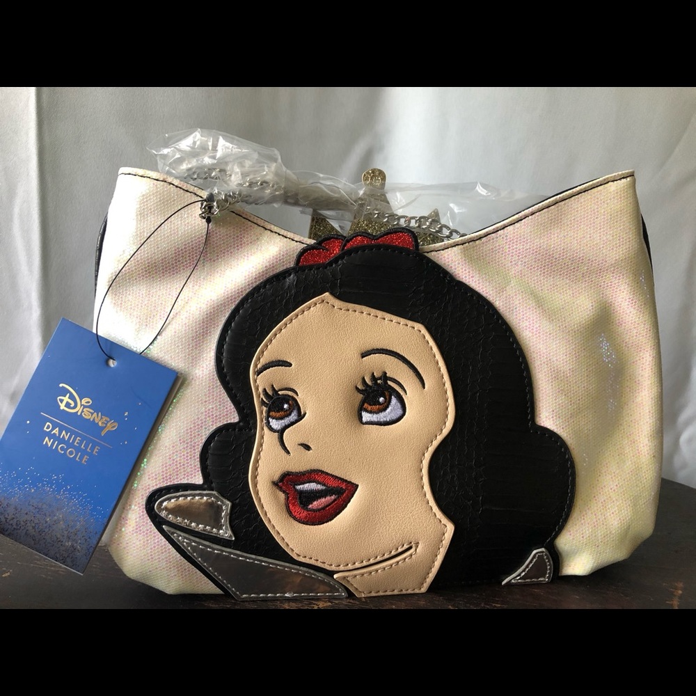 Danielle Nicole Snow White 2 in 1 Clutch